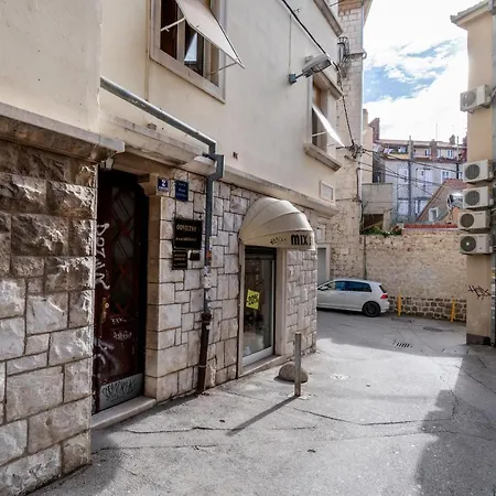 Nicoletta Appartement *