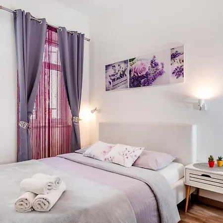 Nicoletta Apartment *